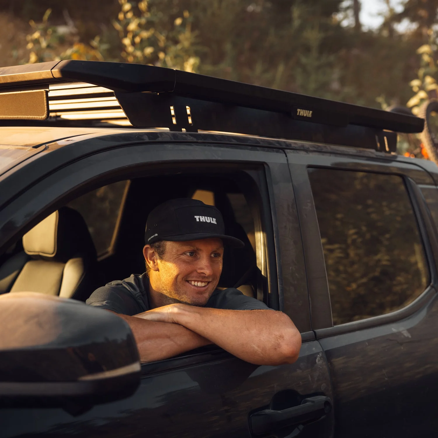 Thule Caprock Ray mount