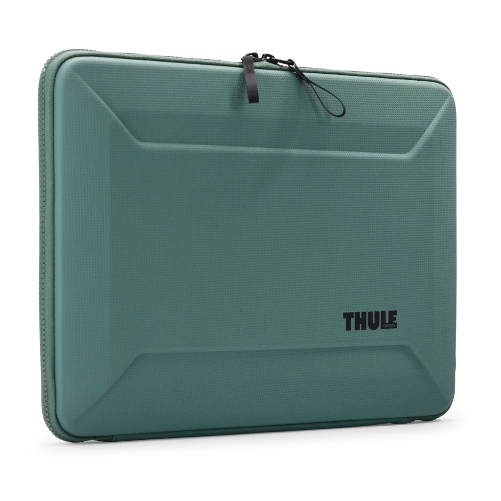 Thule Gauntlet MacBook Pro® Kılıf 16"