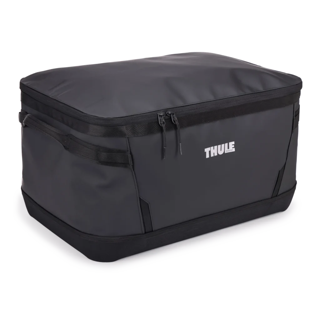 Thule Chasm gear hauler 80L